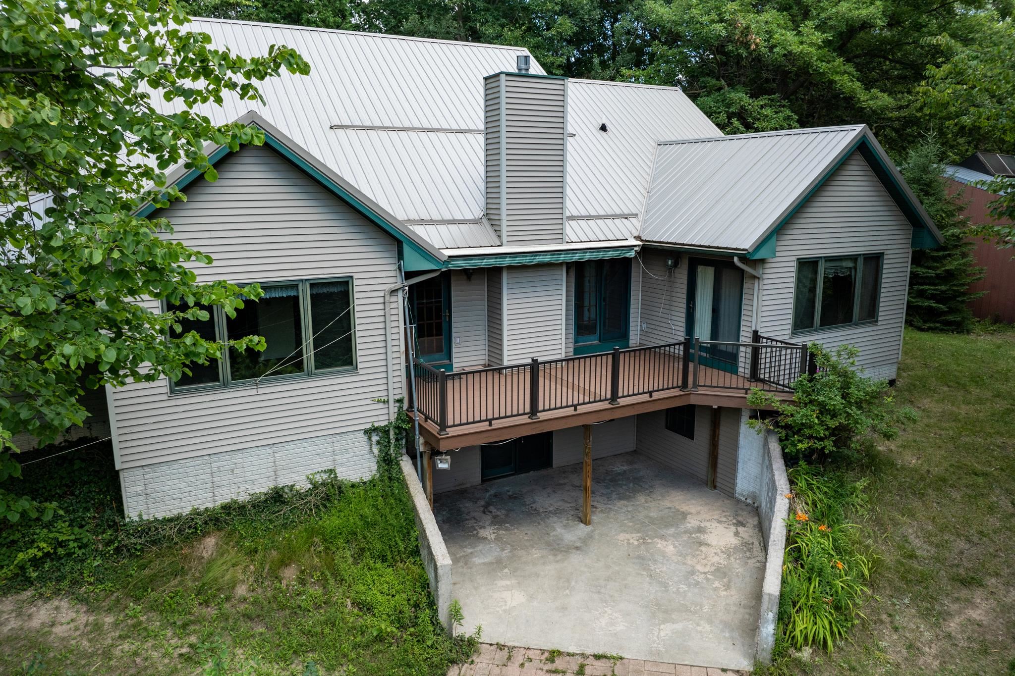5170 East Valley Road Mount Pleasant, MI 48858 - Photo 8 of 61