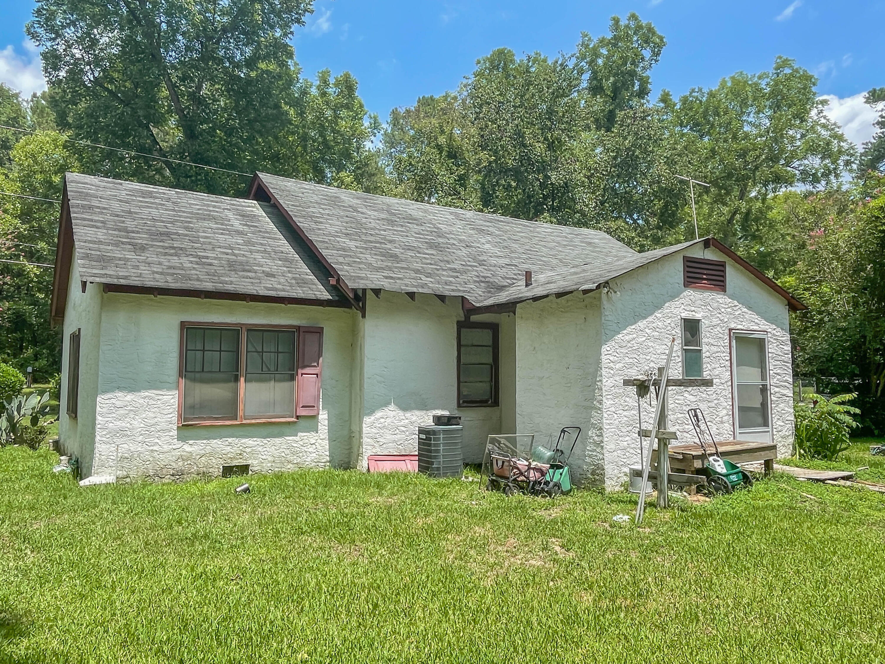 2362 Old McDuffie Road Augusta, GA 30906 - Photo 4 of 12 IMG_8741