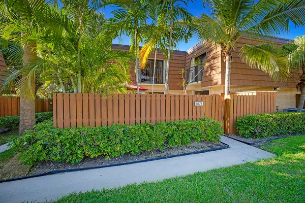 $3,000 | 3071 30th Court, Jupiter, FL 33477