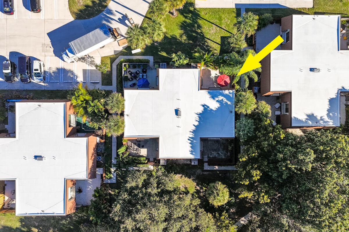 3071 30th Court Jupiter, FL 33477 - Photo 39 of 51 DJI_20251113145229_0223_D-Edit