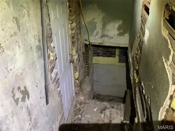 $18,500 | 2606 Slattery Street, St. Louis, MO 63106
