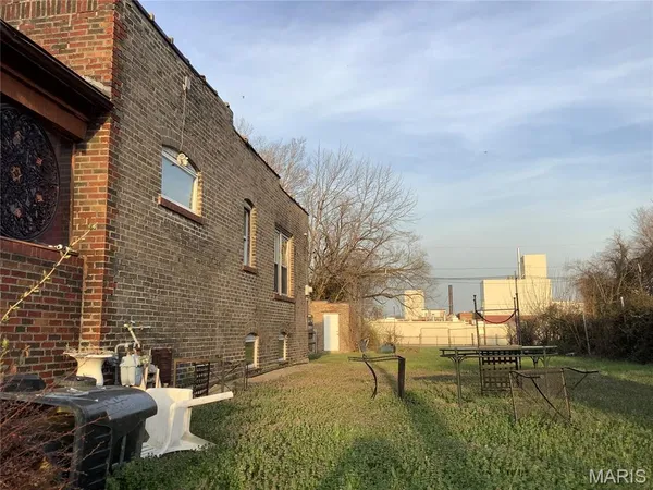 $18,500 | 2606 Slattery Street, St. Louis, MO 63106