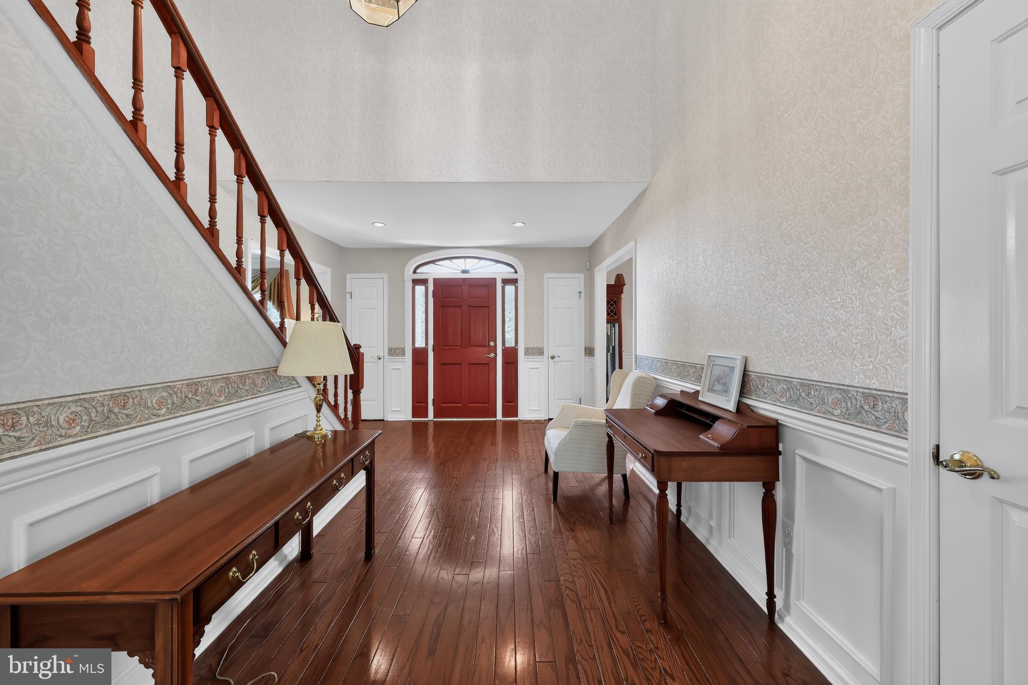 2 Talon Court Sewell, NJ 08080 - Photo 4 of 52 Foyer