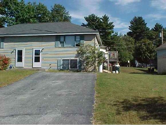 9 R Rebecca Lane Derry, NH 03038 - Photo 1 of 1