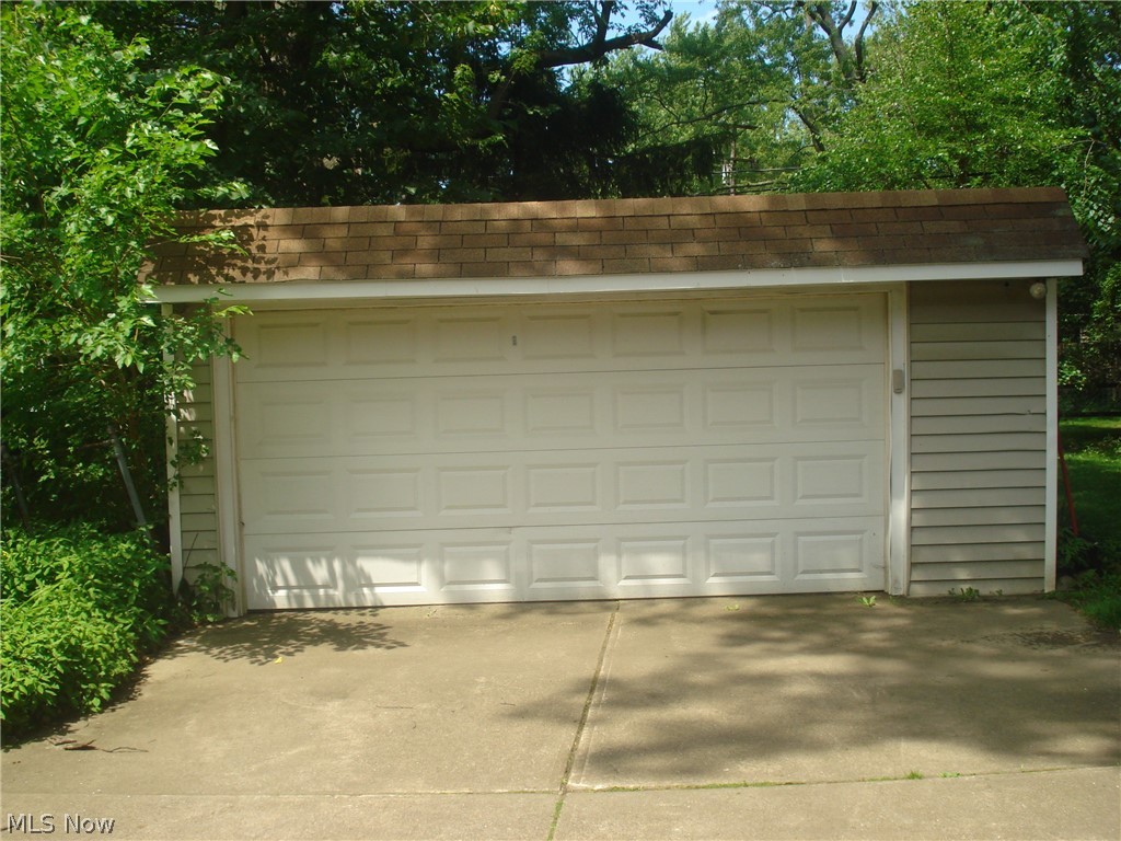 3919 Northampton Road Cleveland Heights, OH 44121 - Photo 13 of 23