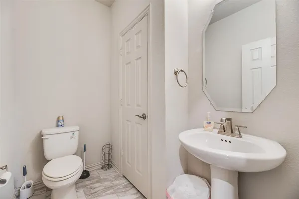 $4,200 | 1539 Legacy Drive, Cedar Hill, TX 75104