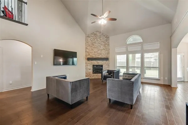 $4,200 | 1539 Legacy Drive, Cedar Hill, TX 75104