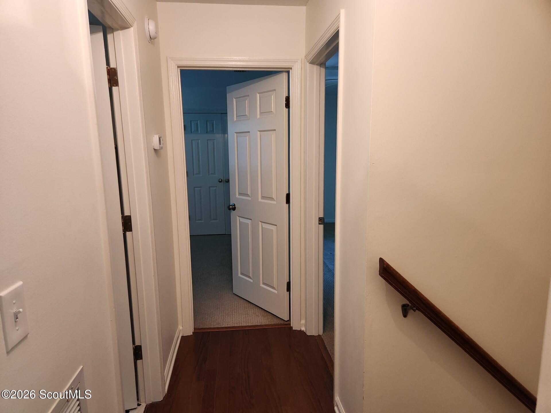 110 Jacobs Road St. Simons Island, GA 31522 - Photo 14 of 27 Upstairs Hallway