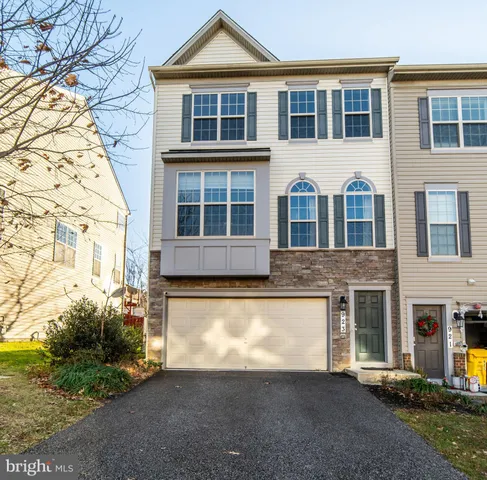 $710,000 | 923 Whitstable Boulevard, Arnold, MD 21012