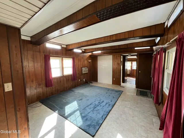 $135,000 | 68 Heath Road, Corinth, NY 12822