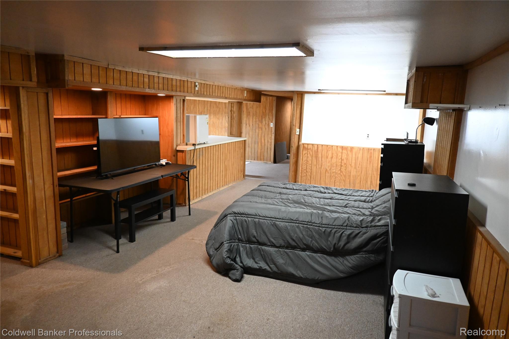 7194 North Center Road Mount Morris, MI 48458 - Photo 30 of 31 Space for office, additional room with carpet