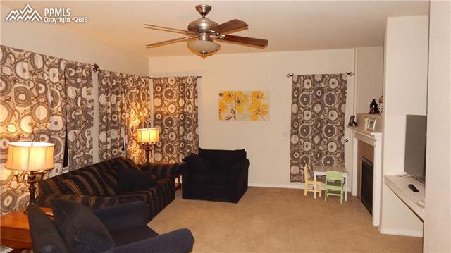 639 Struthers Ranch Road Colorado Springs, CO 80921 - Photo 4 of 11 Gallery Image 4