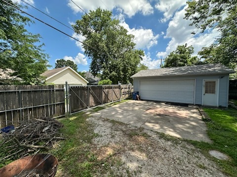 606 West Springfield Avenue Champaign, IL 61820 - Photo 4 of 15