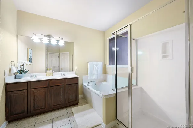 $319,900 | 1905 Walter Raleigh, Windcrest, TX 78239