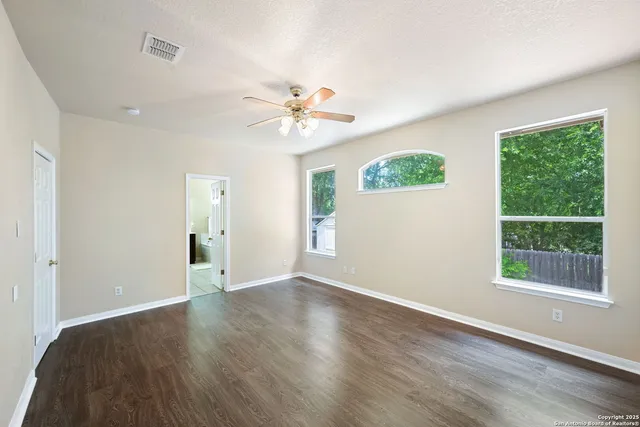 $319,900 | 1905 Walter Raleigh, Windcrest, TX 78239