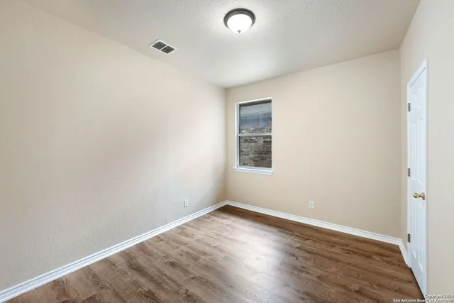 $319,900 | 1905 Walter Raleigh, Windcrest, TX 78239