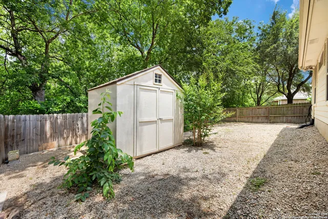 $319,900 | 1905 Walter Raleigh, Windcrest, TX 78239