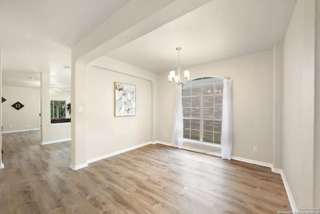 $319,900 | 1905 Walter Raleigh, Windcrest, TX 78239