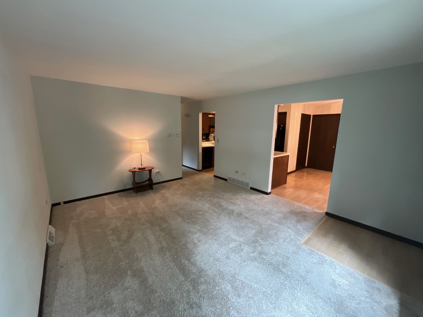 69 Devonshire Circle Elgin, IL 60123 - Photo 3 of 25
