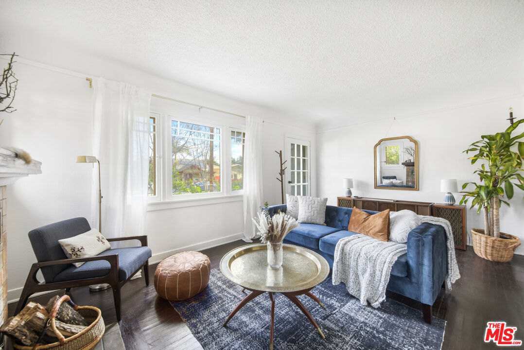 2035 Summit Avenue Pasadena, CA 91103 - Photo 3 of 27 a living room with furniture and a window
