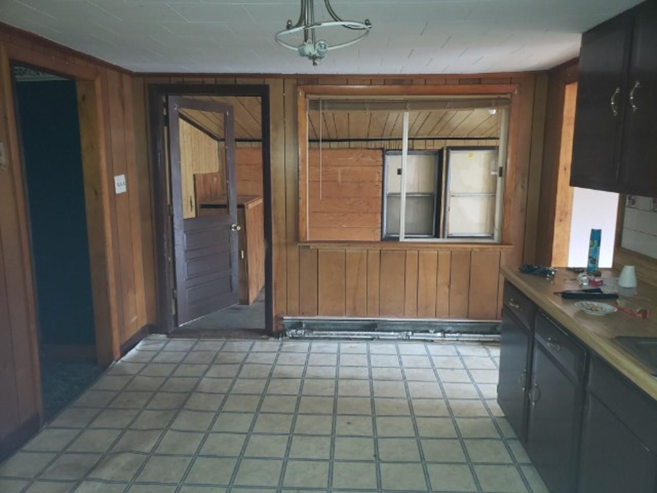 17 Prospect Street Milo, ME 04463 - Photo 3 of 5 Rosa_11333_P03_121057