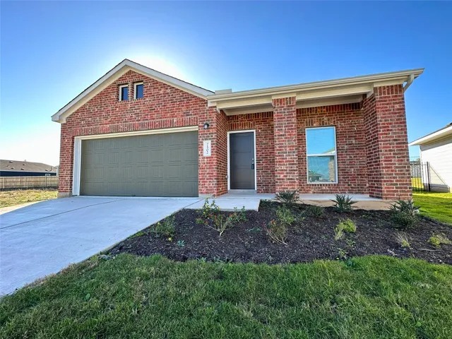 $1,850 | 7502 Petal Pink Cove, Del Valle, TX 78617
