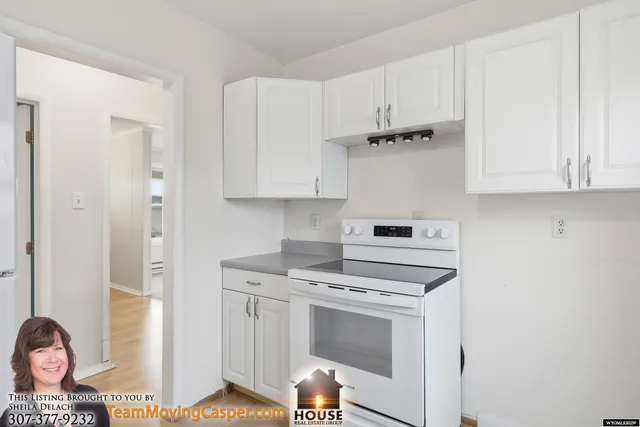 $195,000 | 5100 West Marmon Street, Mills, WY 82604