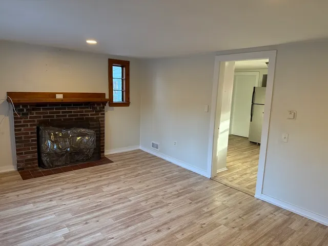 $2,700 | 414 Central Street, Unit 1, Rowley, MA 01969