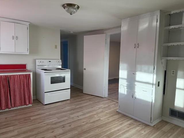 $2,700 | 414 Central Street, Unit 1, Rowley, MA 01969