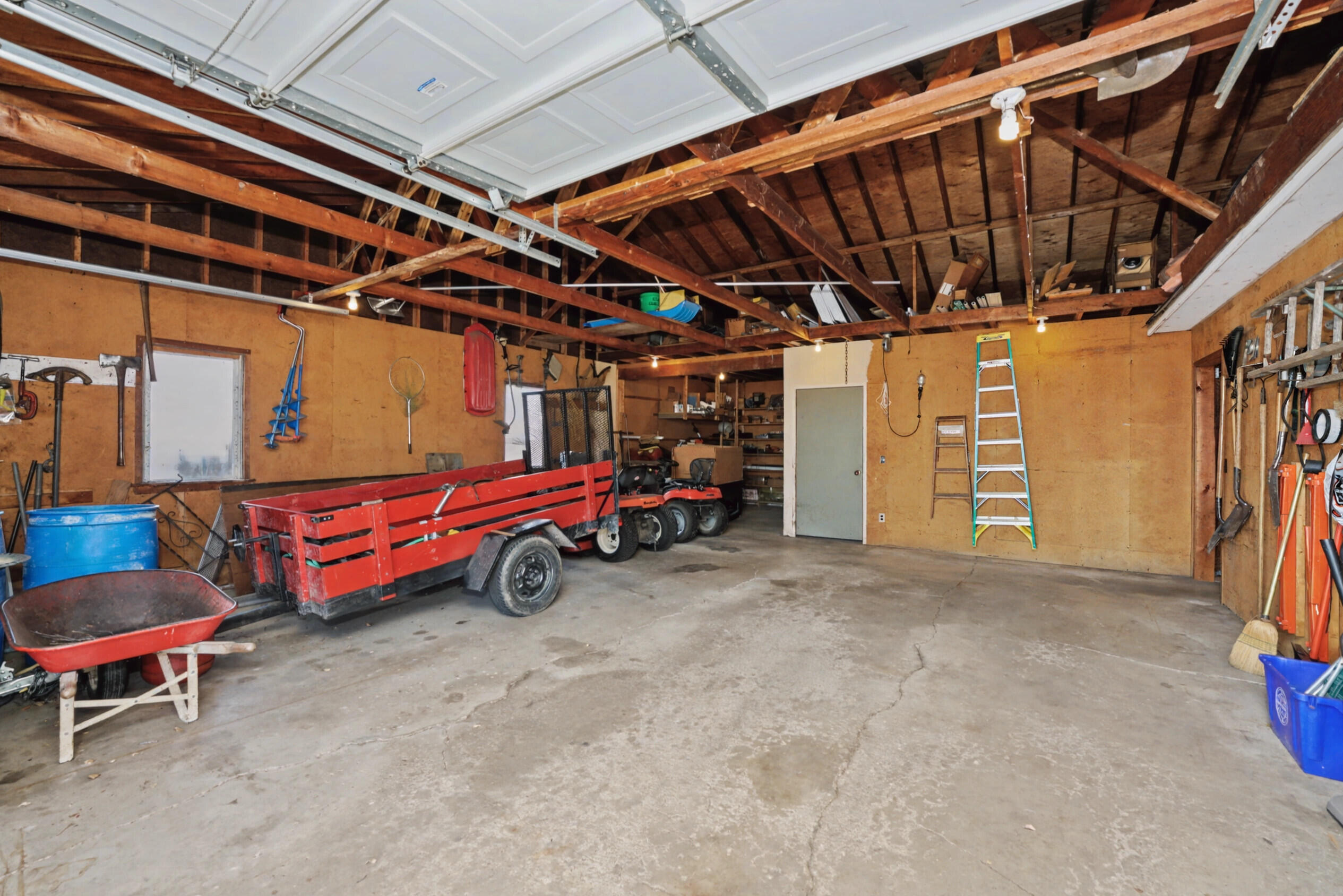 N4593 County Rd P Delavan, WI 53115 - Photo 26 of 32 Garage