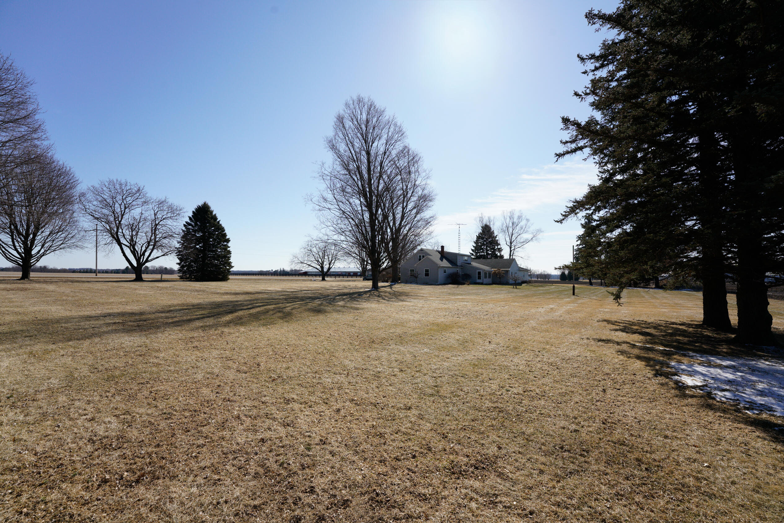 N4593 County Rd P Delavan, WI 53115 - Photo 29 of 32 Photo (45)