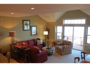 595 Scenic Road, Unit 13 Laconia, NH 03246 - Photo 4 of 19 Gallery Image 4