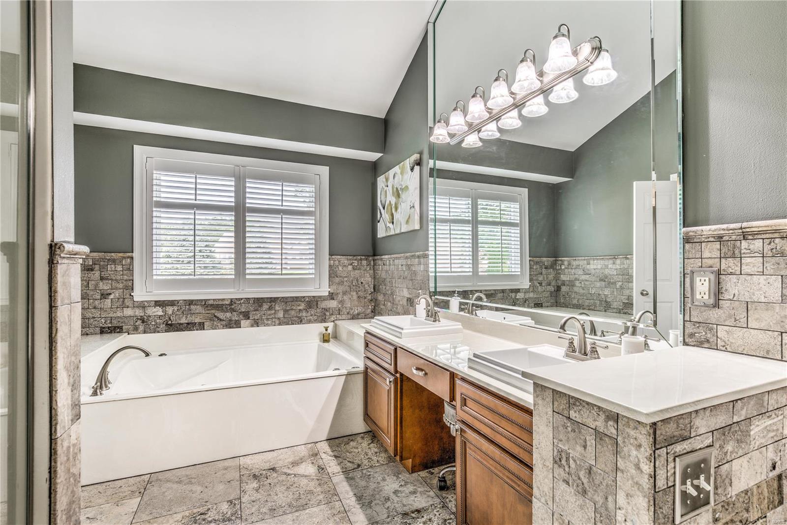 92 Gillette Circle Pass Weldon Spring, MO 63304 - Photo 23 of 45 Gallery Image 23