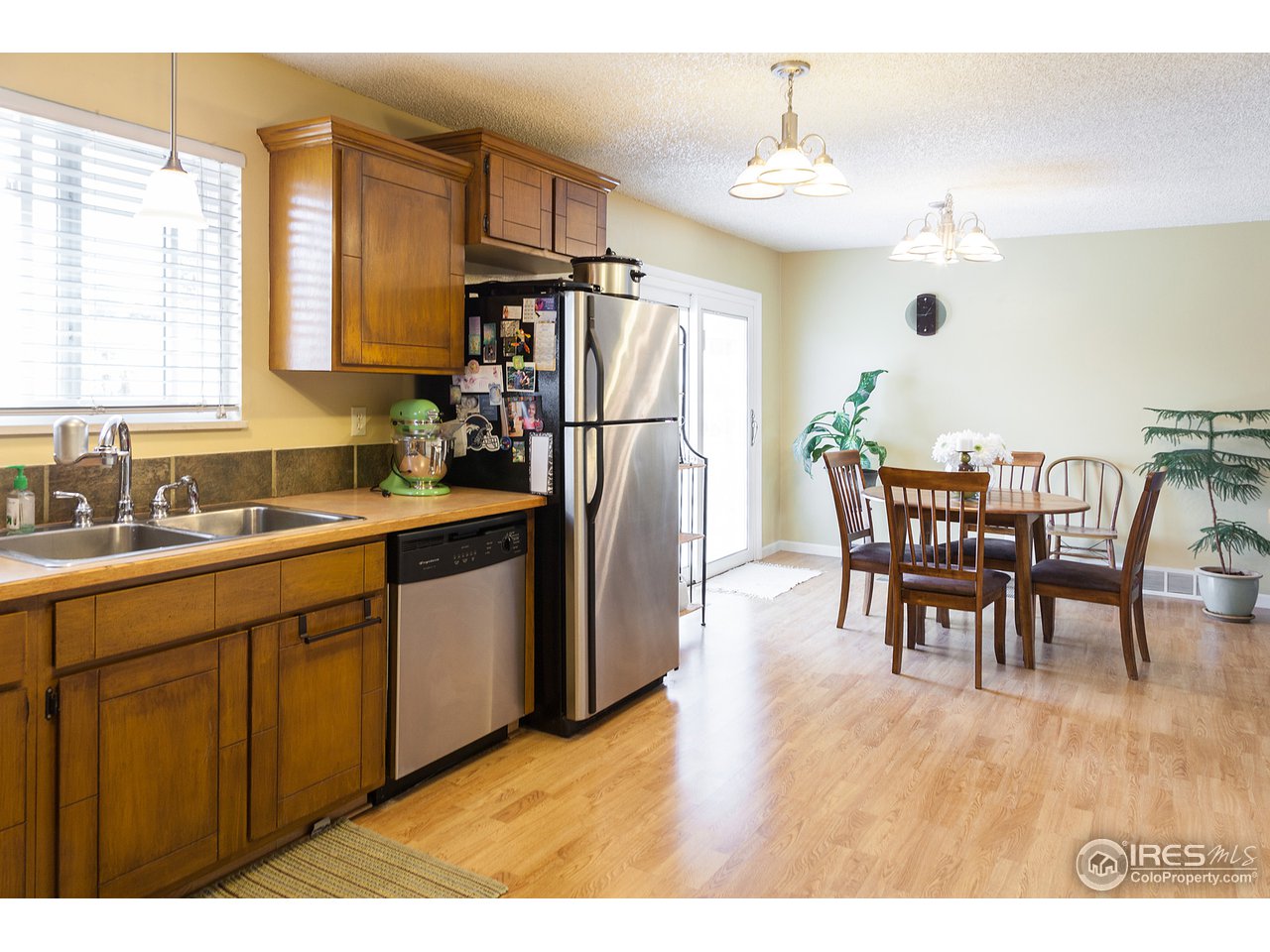 2701 West 19th St Road Greeley, CO 80634 - Photo 6 of 25 Eat-In Kitchen