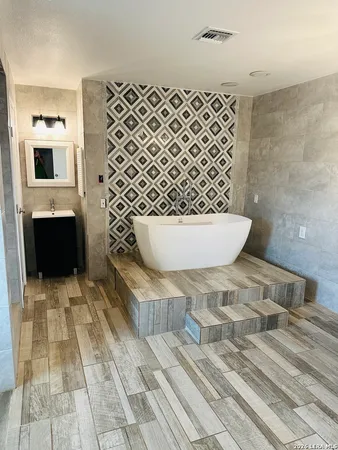 $590,000 | 12335 Shepherd Road, Atascosa, TX 78002