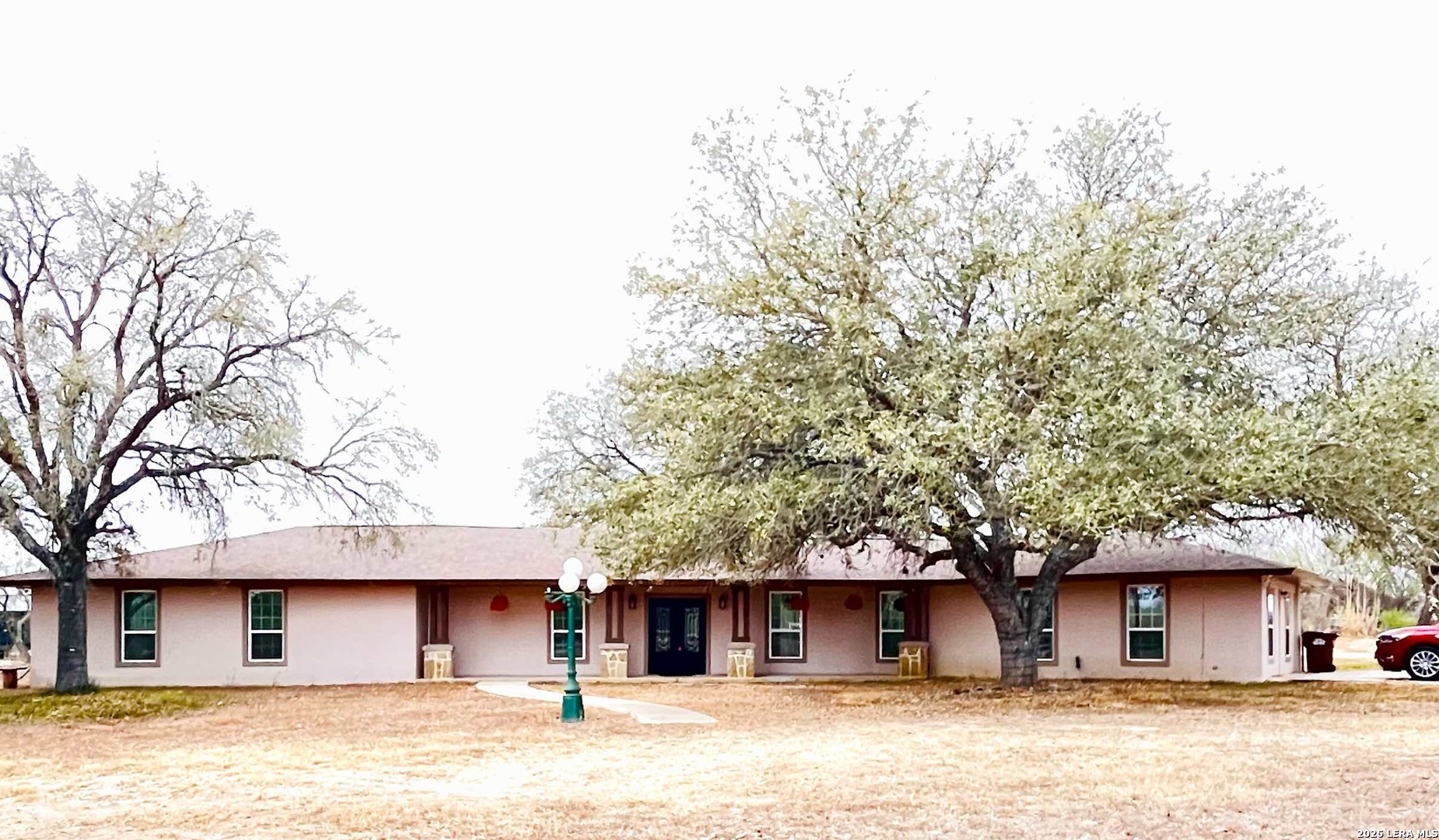 12335 Shepherd Road Atascosa, TX 78002 - Photo 2 of 52