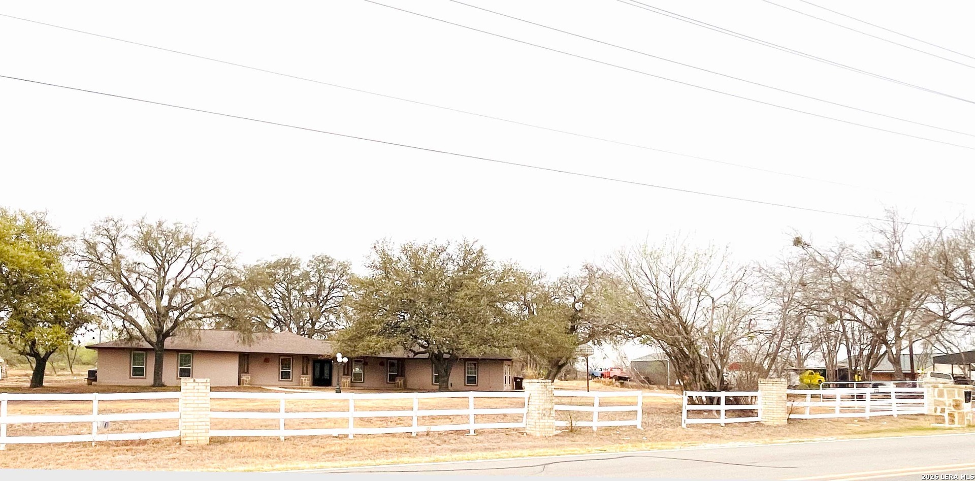 12335 Shepherd Road Atascosa, TX 78002 - Photo 3 of 52