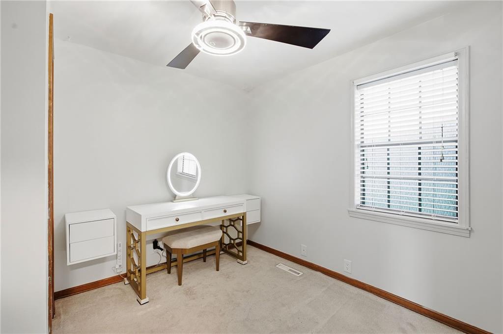 7116 Woodson Road Raytown, MO 64133 - Photo 16 of 48