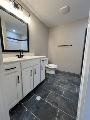 $374,900 | 300 Cardinal Crk Drive, Clarksville, TN 37040