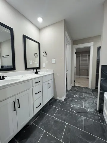 $374,900 | 300 Cardinal Crk Drive, Clarksville, TN 37040