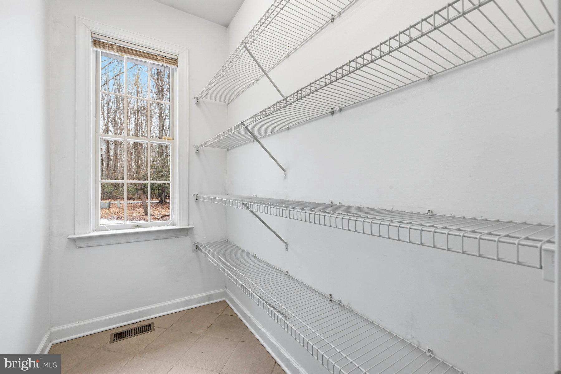 5375 Deale Churchton Road Churchton, MD 20733 - Photo 15 of 47 a view of entryway with a window