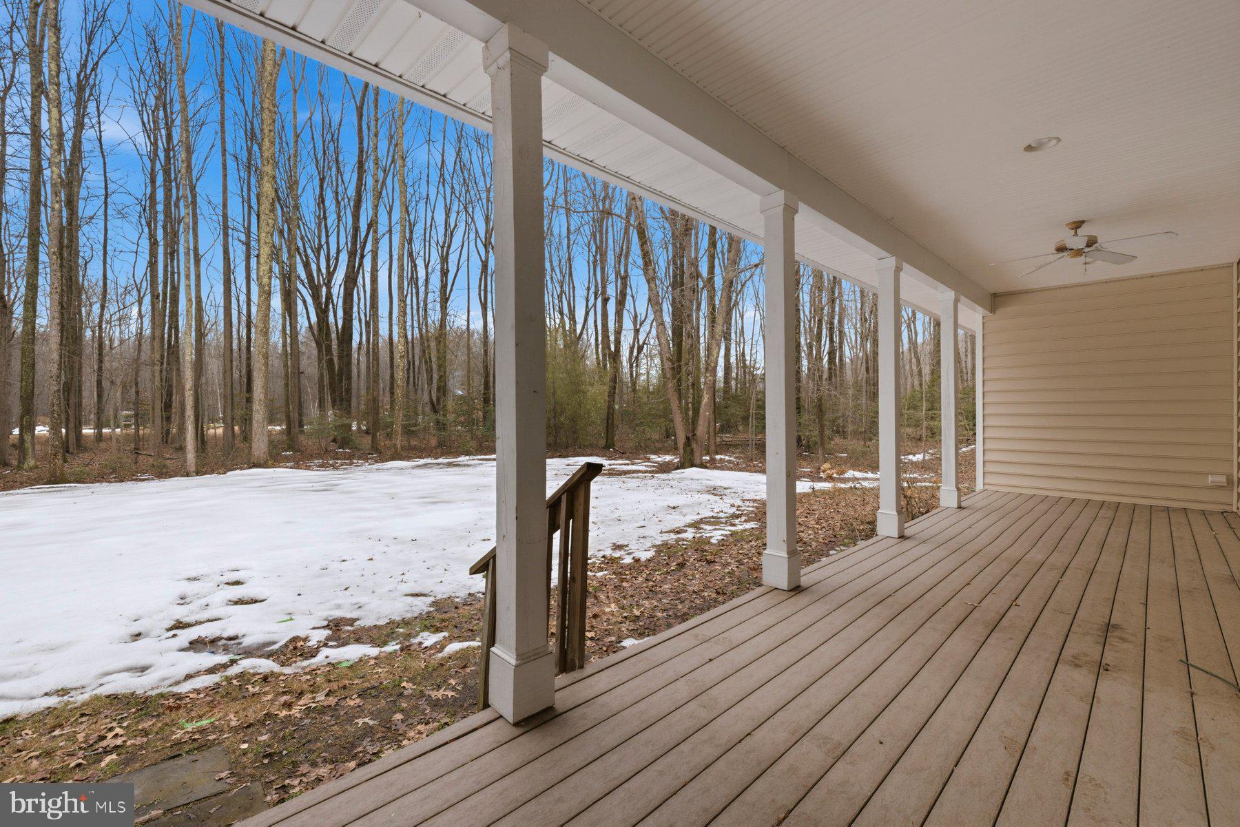 5375 Deale Churchton Road Churchton, MD 20733 - Photo 47 of 47 a view of backyard with tub