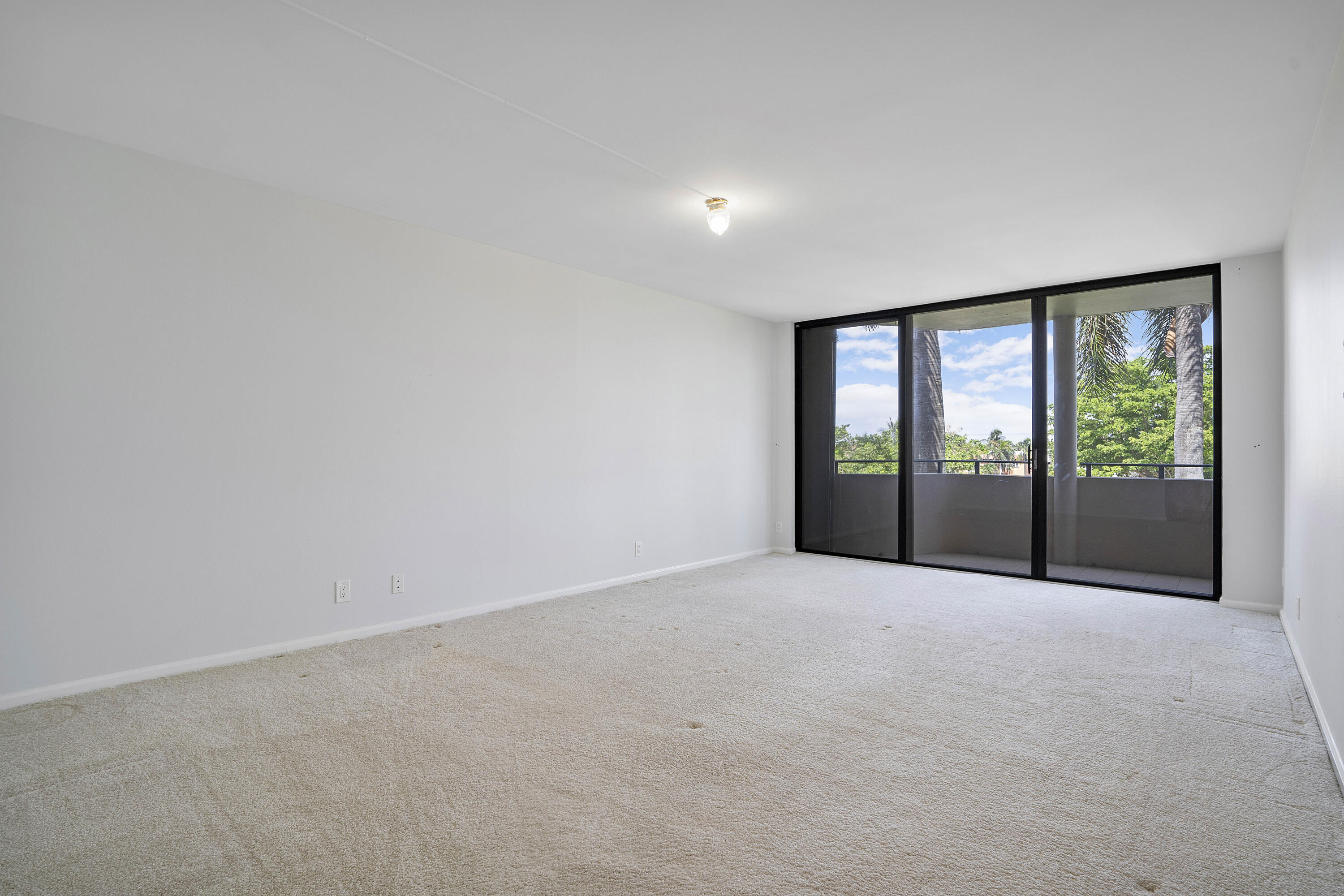 1401 South Ocean Boulevard, Unit 305 Boca Raton, FL 33432 - Photo 12 of 56 Primary Bedroom