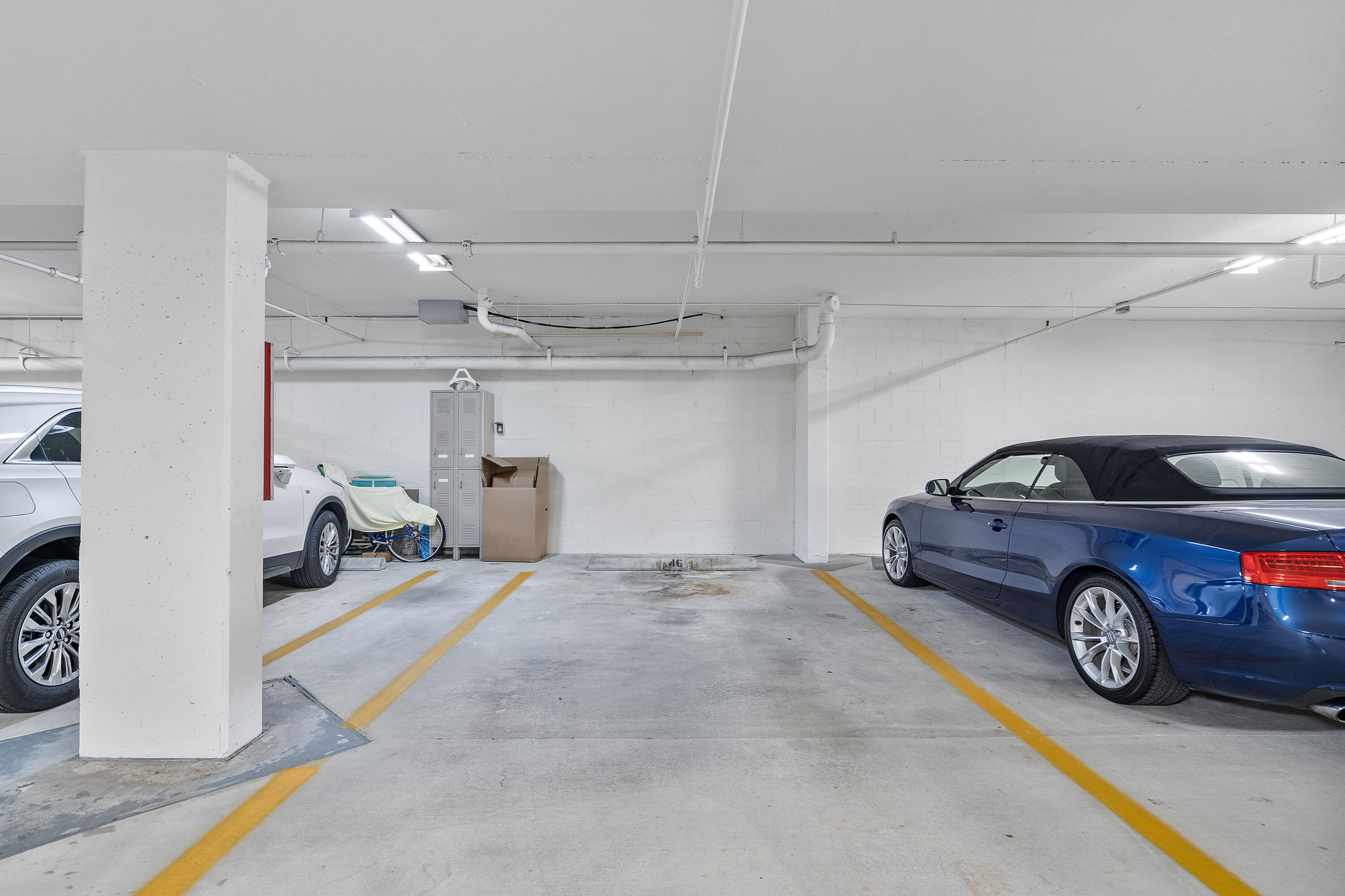 1401 South Ocean Boulevard, Unit 305 Boca Raton, FL 33432 - Photo 32 of 56 Garage Parking
