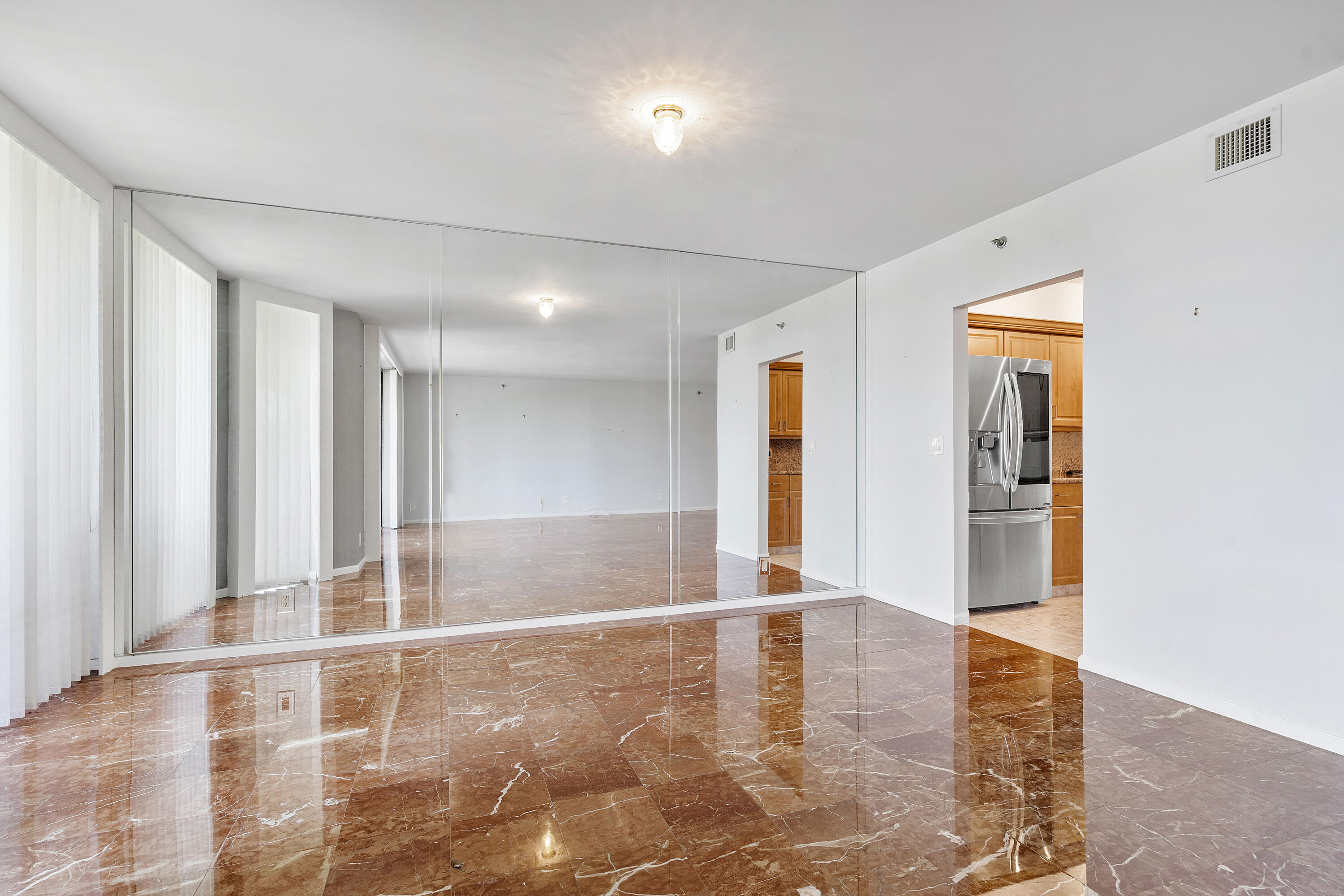 1401 South Ocean Boulevard, Unit 305 Boca Raton, FL 33432 - Photo 7 of 56 Dining Area