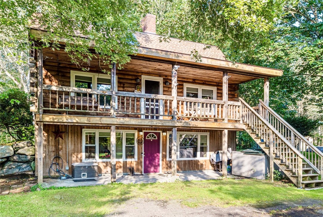 46 Simmons Road, Little Compton, RI 02837 Compass