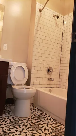 $1,295 | 6819 Avenue C, Unit A, Houston, TX 77011