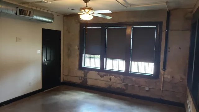 $1,295 | 6819 Avenue C, Unit A, Houston, TX 77011