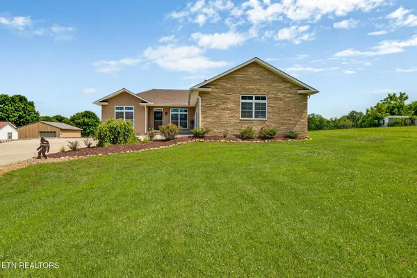 $509,500 | 1432 Sawmill Road, Crossville, TN 38555