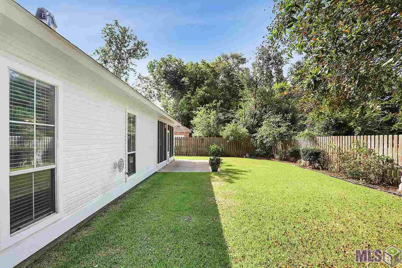 17826 Jefferson Ridge Drive Baton Rouge, LA 70817 - Photo 3 of 17 Gallery Image 3